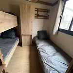 Morea 5 Personnes * Foncène